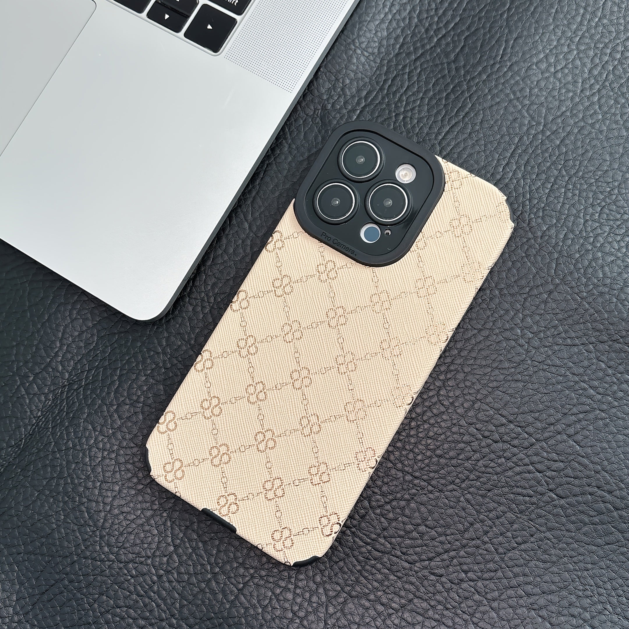 Vintage Gold Checkered Case